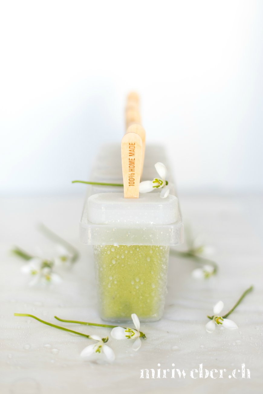 Eis Rezept, Glace Rezept, Ice Cream, Recipe, green, grün, Frühling, selber machen, homemade, gesund, healthy, food, nicolas vahe, food blog schweiz, schweizer food blog, eis am stiel, stengel glace, glace, eis, früchte, avocado, ananas, banane