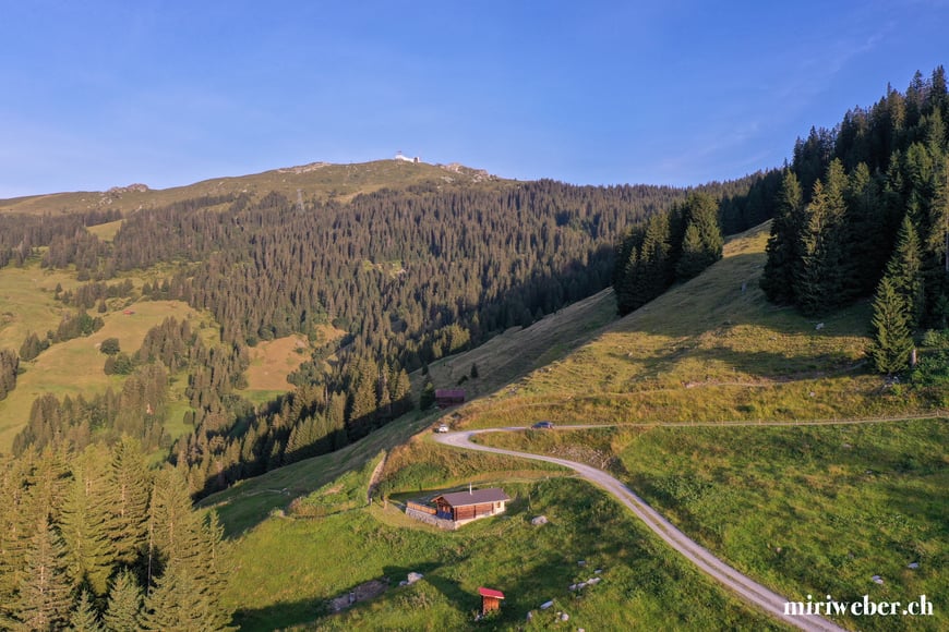 Drohnenaufnahmen, Tegia Alp Uaul, Laax, Crap Sogn Gion