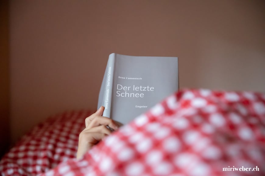 Arno Camenisch, der letzte Schnee, Tegia Alp Plaun, Flims, Laax, Berghütte, Ferienhaus, Maiensäss, Graubünden, Schweiz, Content Creator, Fotografin, Fotograf