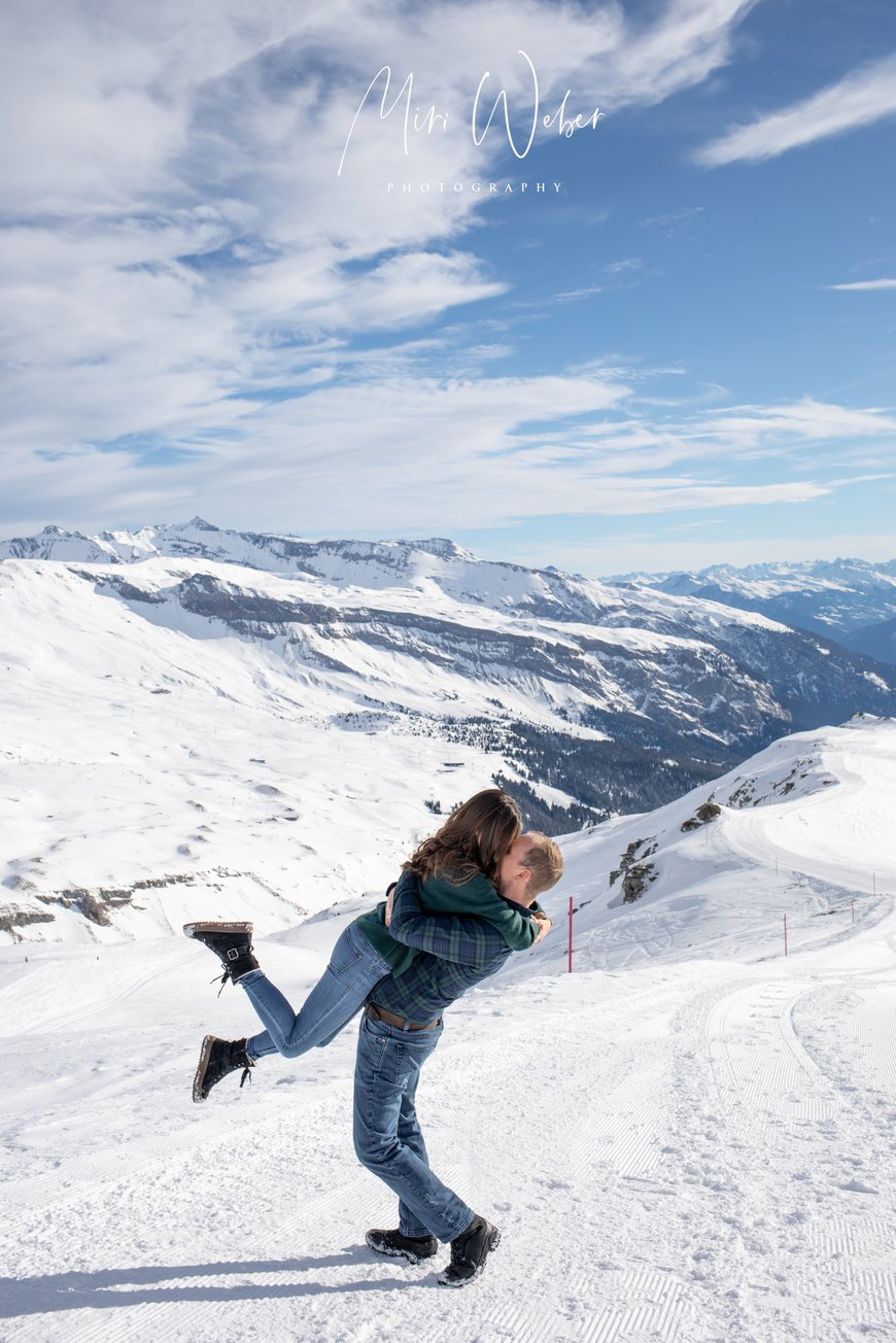 Elopement Hochzeit, heiraten, Hochzeitsfotograf, Schweiz, Flims, Laax, Graubünden, Paarshooting, Fotograf
