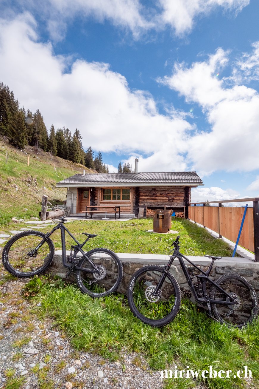 Maiensäss, Hütte zum Mieten, Flims, Laax, Falera, Graubünden, Tegia Alp Uaul, Bike Trail Neverend, Laax