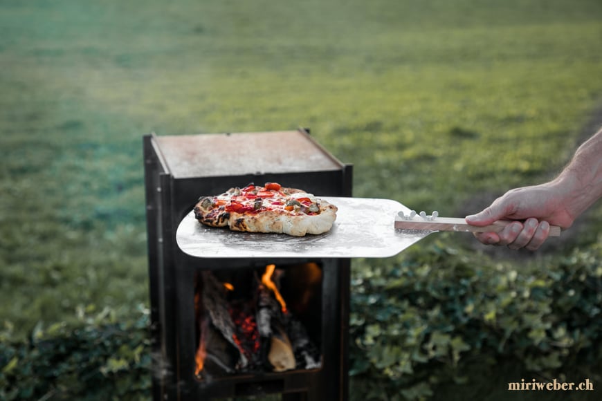 outdoor oven, städler made, pizza ofen, kickstarter, pieter städler, outdoor cooking, holzofen für im garten, kleiner pizza ofen