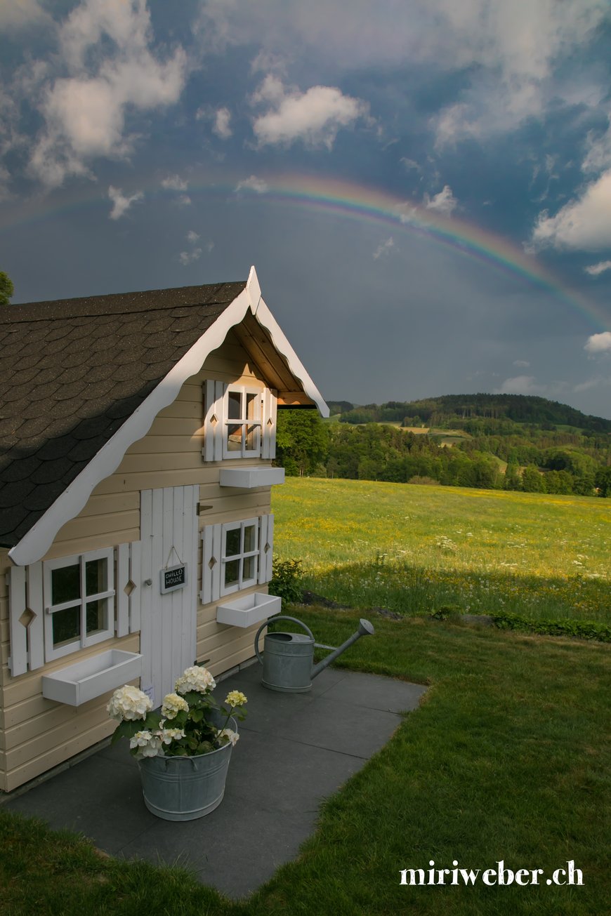 Kinderspielhaus, Spielhaus, Palmako, mit Galerie, Tom, Garten, Haus, Haus mit Gallerie, DIY, selber bauen, selber machen, Gartenhaus, Familienblog, Mamablog, Mama, Blog, Familien, DIY Blog, Schweiz