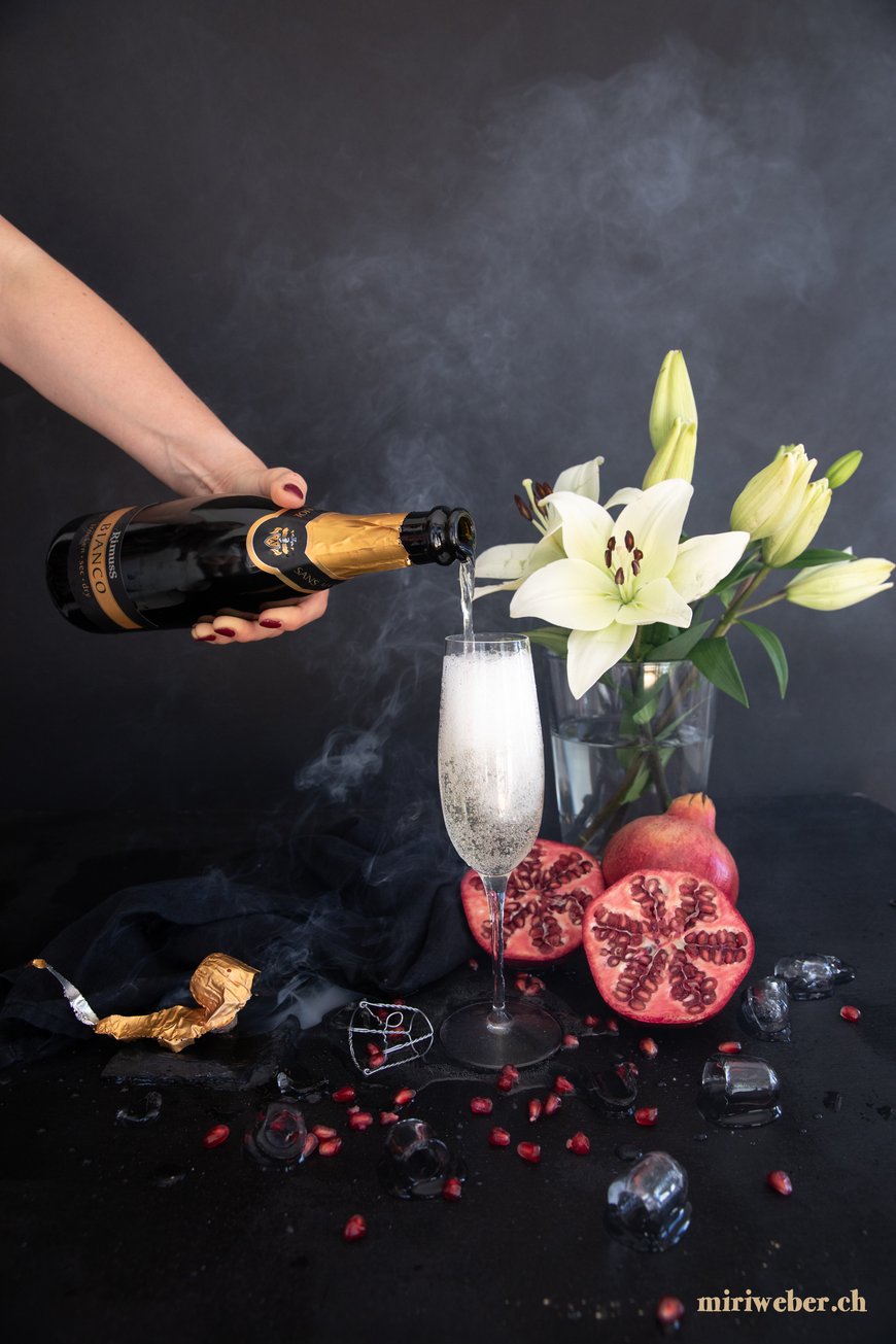 Alkoholfreier Drink, Foodblog Schweiz, Schweizer Foodblog, Foodfotografie, Foodfotograf, Content Creator, Rimuss, Rimuss Bianco, Tipps, Drink, Fotografie, wie fotografiere ich Food und Drinks