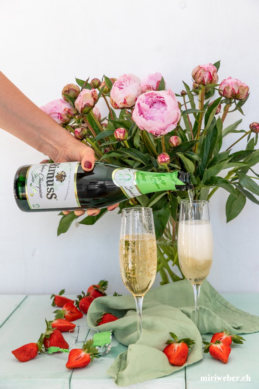 Rimuss Bio, Apero Champion, alkoholfreier Drink, gesunder Drink, Foodblog Schweiz, Schweizer Foodfotografin, Tipps, Foodfotografie, Drink, Fotografie, Foodbloggerin Schweiz