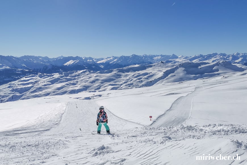 Laax Bergbahnen, Skitickets, Flims, Laax, Falera, Skigebiet, Winterferien, Familien Ferien, Seilbahn, Travel Blog Schweiz, Schweizer Travel Bloggerin, Familienblog Schweiz, Tipps, bestes Skigebiet in der Schweiz, Graubünden, Snowboarden, Schweiz, Winter