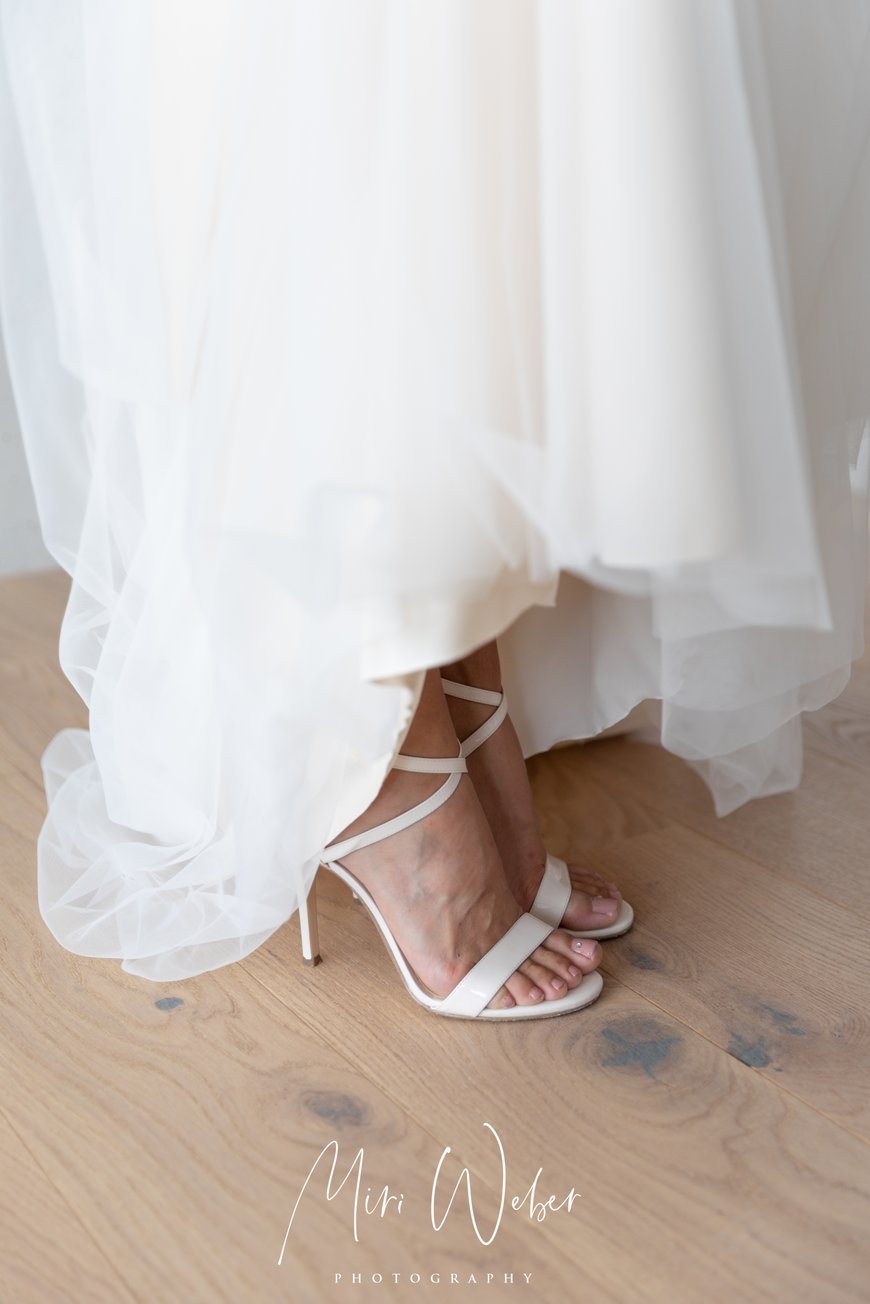 getting ready, Hochzeit, heiraten, Fotograf, Fotografin, Ostschweiz, Hochzeitsfotograf, Flims, Laax