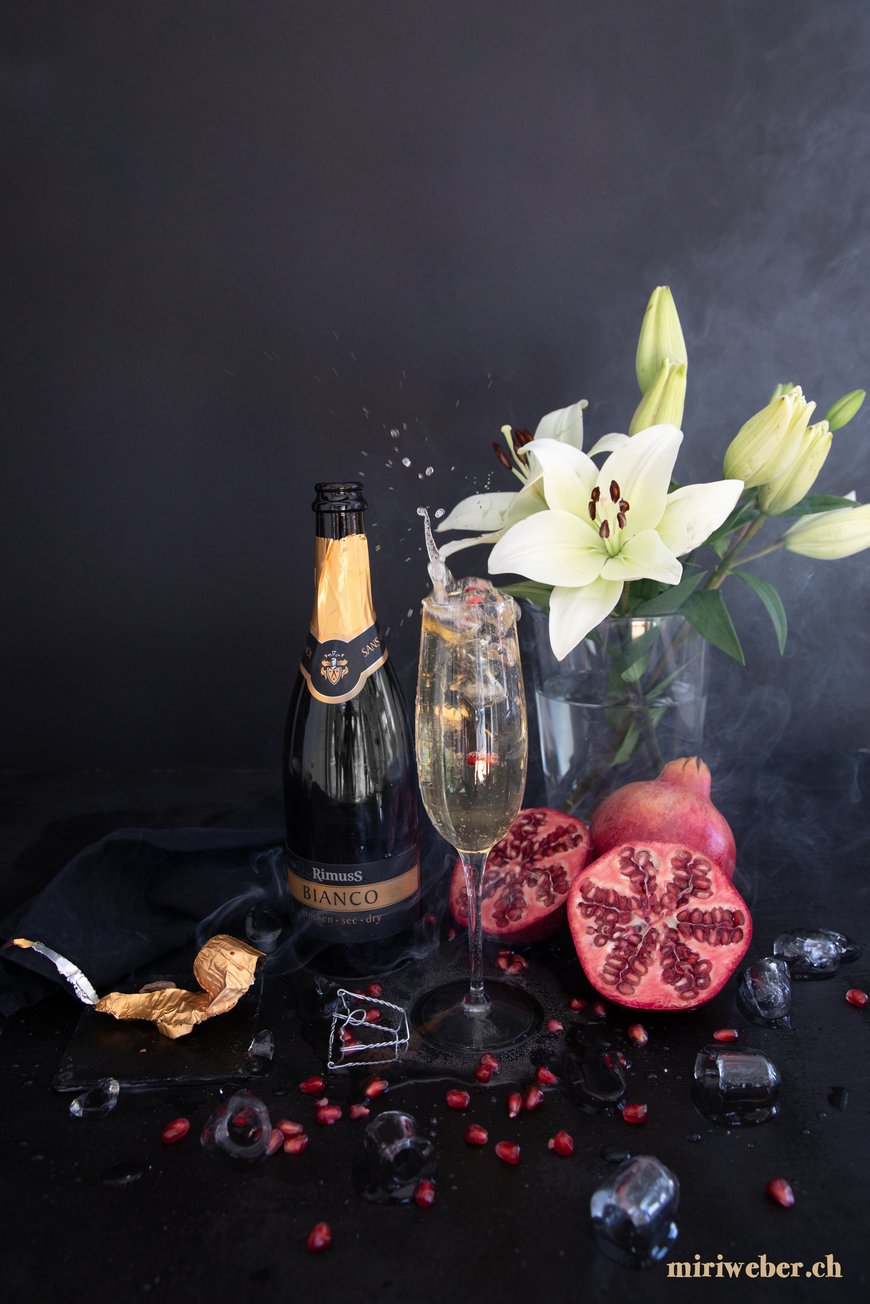 Alkoholfreier Drink, Foodblog Schweiz, Schweizer Foodblog, Foodfotografie, Foodfotograf, Content Creator, Rimuss, Rimuss Bianco, Tipps, Drink, Fotografie, wie fotografiere ich Food und Drinks