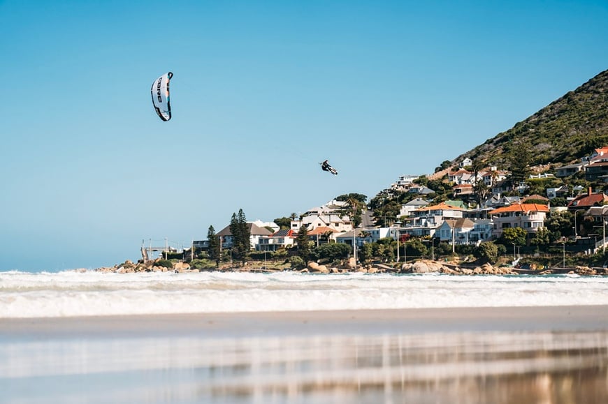 CORE PACE Kite White bei WindSucht