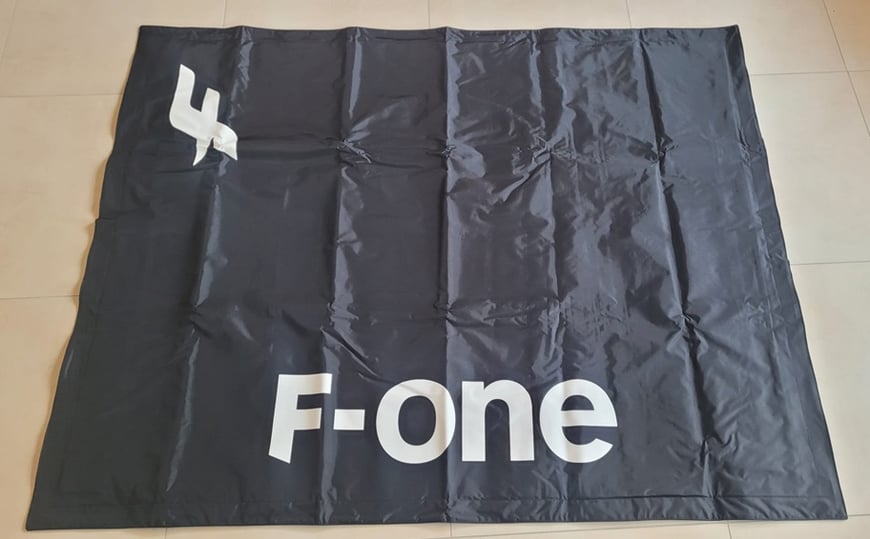 Fatboay Kissen von F-One bei WindSucht