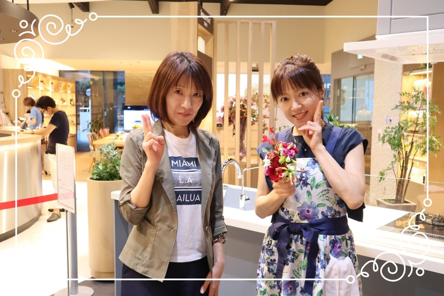 以前ご受講されたときのお料理が息子さんに大好評だったそうで、今回もリピーターとしてご参加してくださいました。