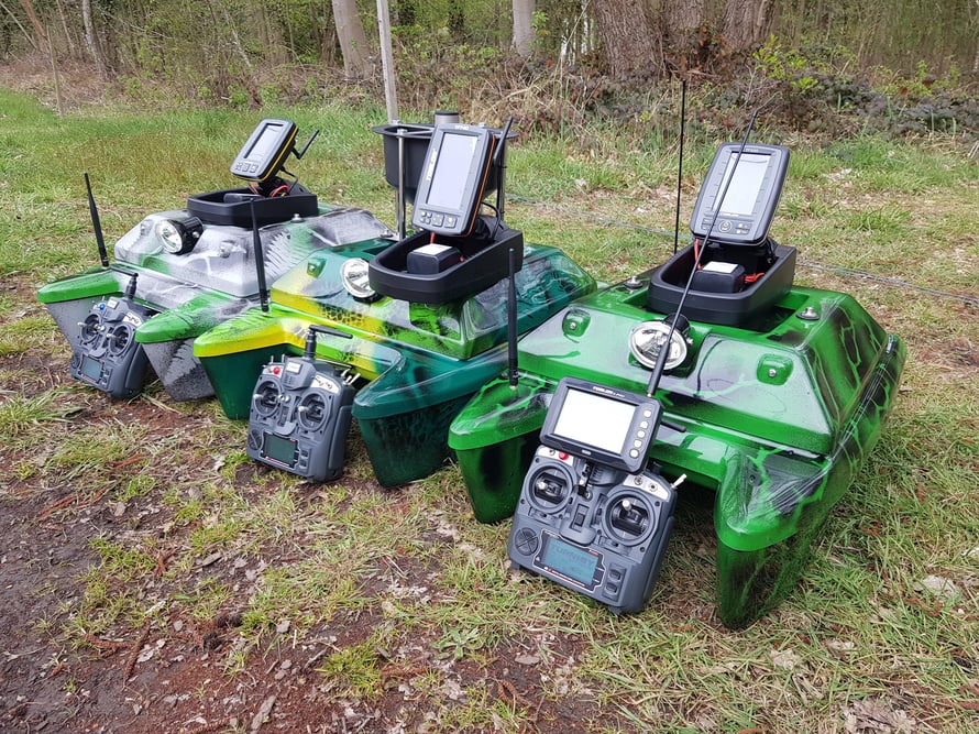 Toslon TF740 onderwatercamera Ultimate Stealth dubbele Cam voerboten baitboats visvinder fishfinder visvinders   Toslon TF640 Toslon TF750 Big Spotter karper carp  karpers Raymarine pro 5 3D Carps  voerboot kopen voerboten Ultimate Stealth Cam