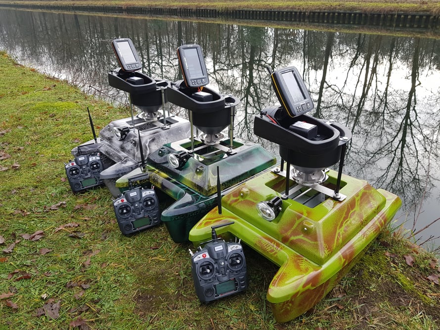   Voerboot Voerboten Baitbaots Pulse Bleu Pulse Red pulse Black XR310 Toslon XR500 autopilot Carppilot pro onderwatercamera Toslon TF520 visvinder Fishfinders visvinders ToslonTF740 karpervisser Raymarine pro5 3DCarp Ultimate Stealth Cam Dubbele