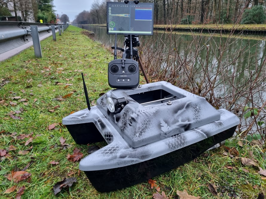 XR310,Toslon XR500,XR500 autopilot. Carp Pilot pro,onderwatercamera,Ultimate Stealth Cam Dubbele,Toslon,TF520,Ultimate Stealth cam,voerboten,baitboats,visvinder,fishfinder,visvinders,Toslon TF740,karper,Raymarine pro5,3DCarps ,voerboot,xr500