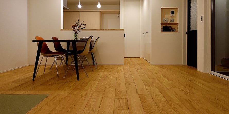国産松 パイン ユニ フローリング 無垢 アンドウッド 施工例 andwood