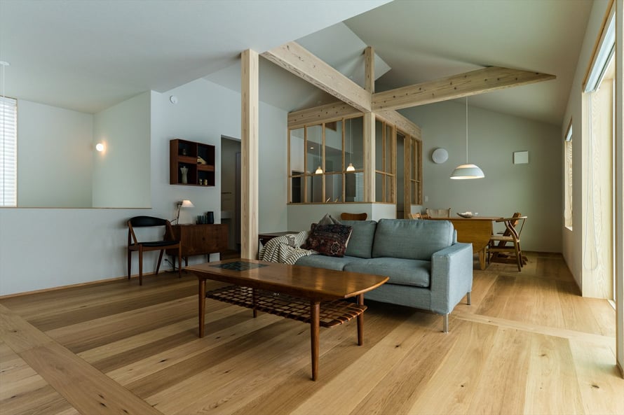 オーク ミズナラ 施工例 アンドウッド andwood 朝鮮張り 1