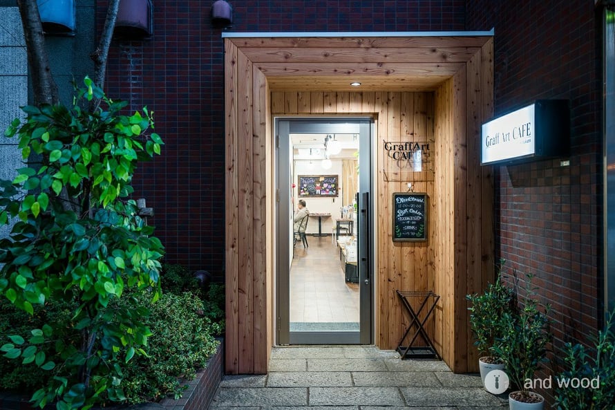 国産カラ松 サイディング 施工例 andwood アンドウッド