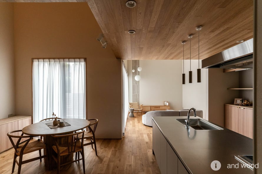 オーク 乱尺 120幅 プライウッド オイル塗装 施工例 新潟 andwood アンドウッド 1