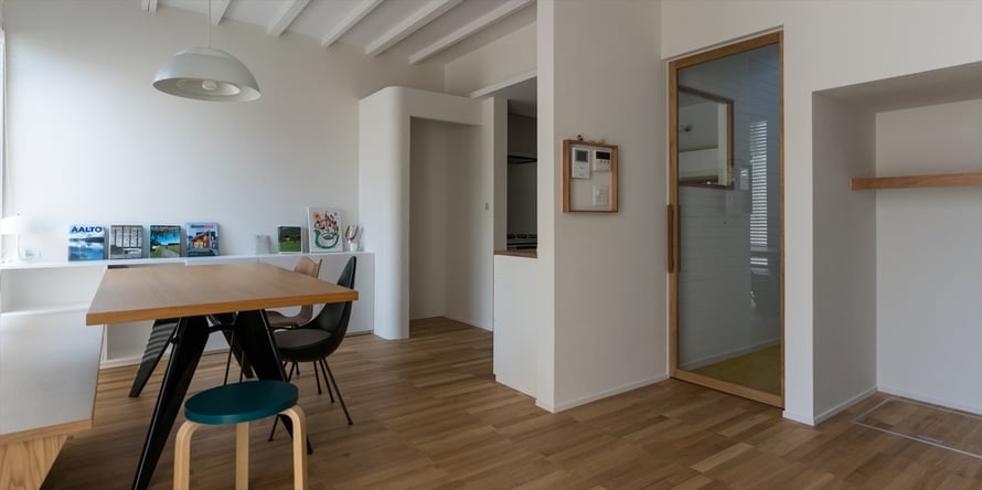 オーク  ヘリンボーン アアルト 自邸  施工事例 無垢フローリング andwood アンドウッド 1