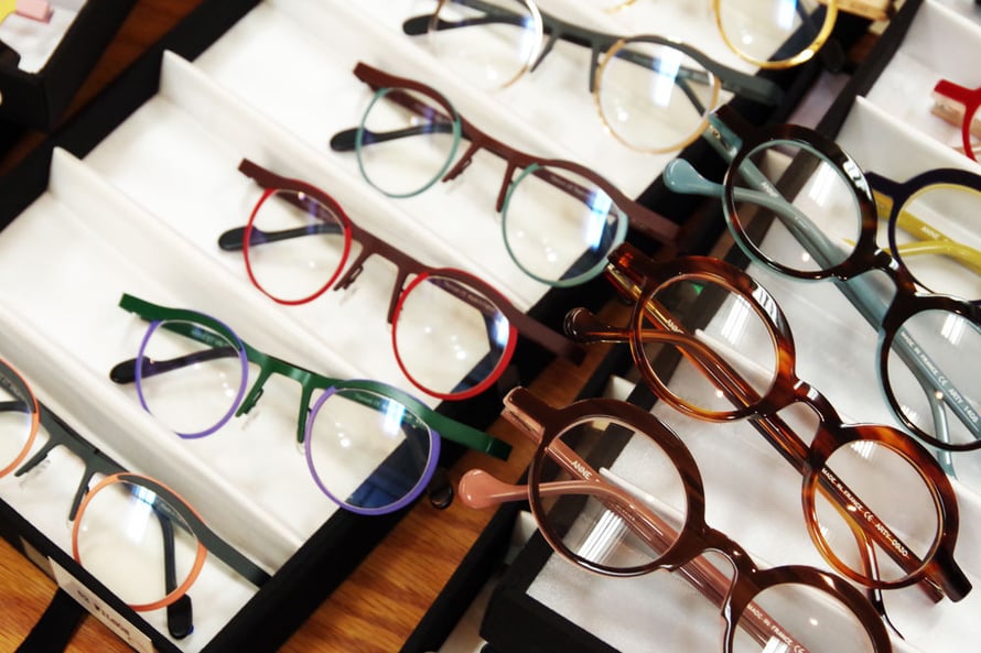 アンバレンタイン福岡県北九州市正規販売店メガネサロンW