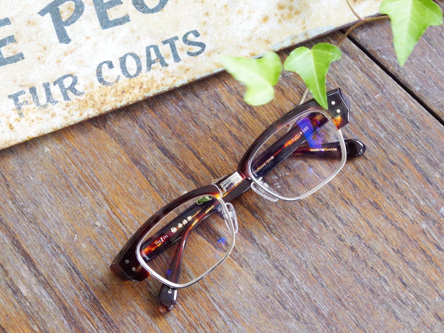 職人ハンドメイド増永金治郎　福岡県北九州市八幡東区メガネサロンW