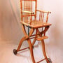 VENDU #3 Chaise haute se transformant en poussette. Morceau rare à ne pas manquer. ( 1 de 2 )