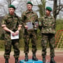 Siegerpodest der Inf RS Reppischtal - Kpl Sven Rasinger (1.), Kpl Rolf Hirt (2.) und Lt Christian Herzig (3.).