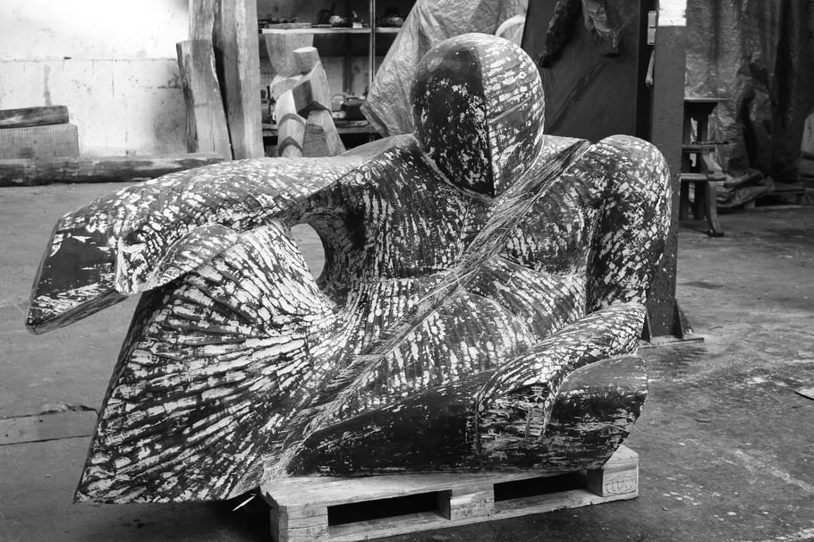 Avec la colline, 2008, bronze VIII/VIII, 140 x 240 x 130 cm © DR