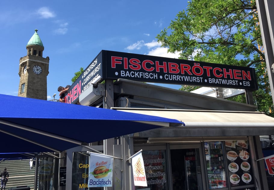 Leuchtkasten, Imbiss, Hamburger Hafen, Landungsbrücken (AS Reklame)