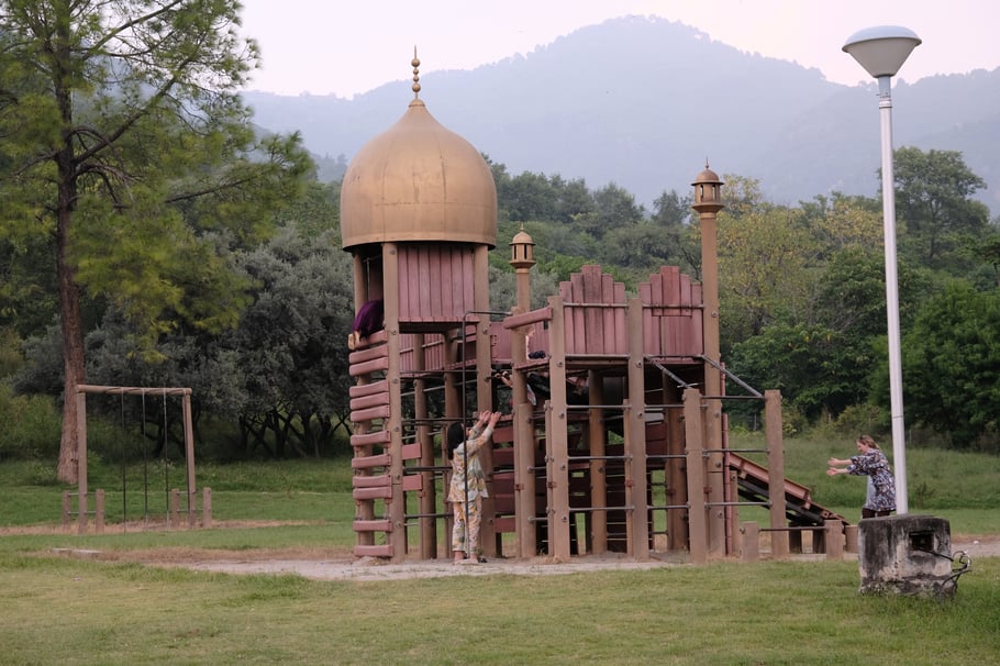 Ein kleiner Moschee-Spielplatz