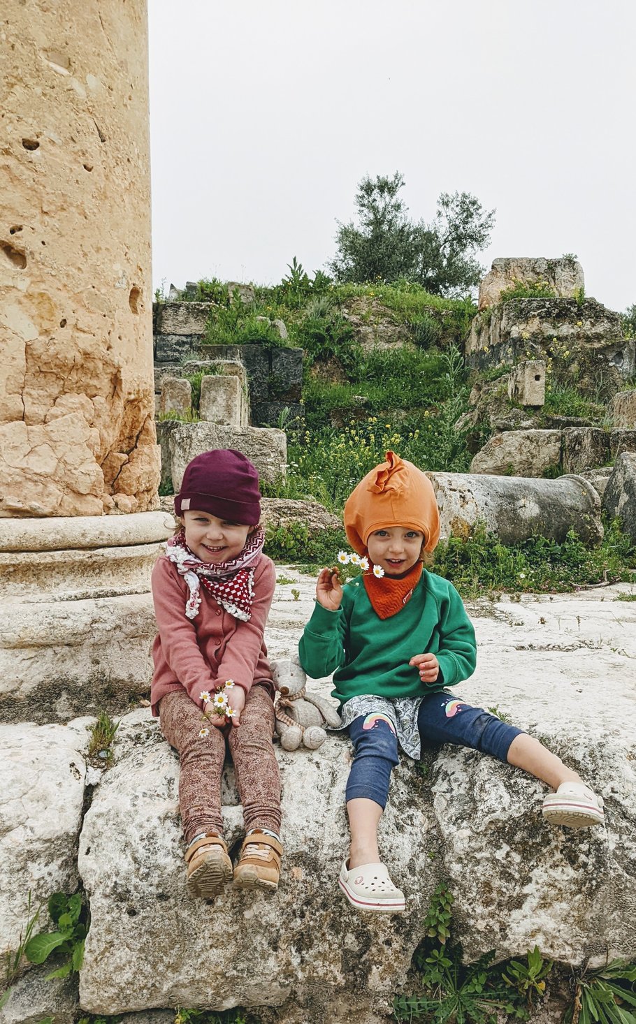 Die Kinder merken nichts von dem Durcheinander 