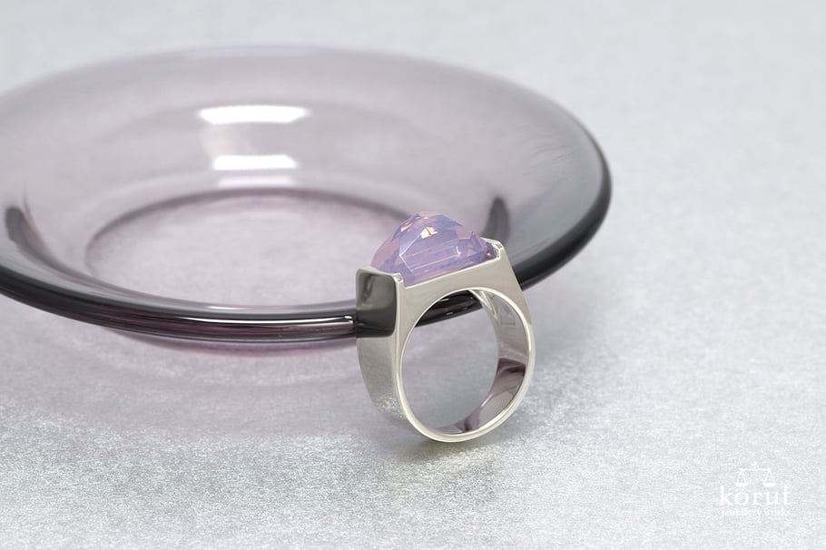 アメジスト（スコロライト）のリング
