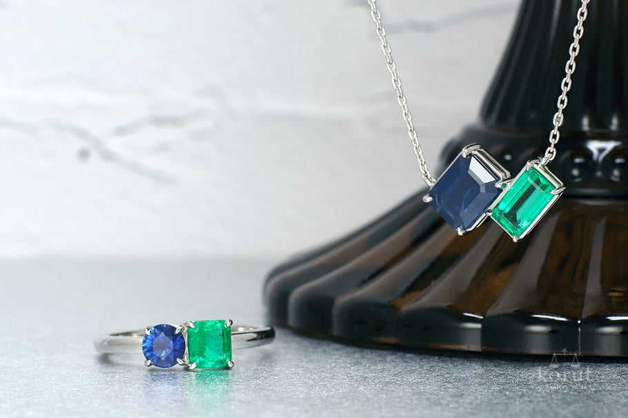 サファイア・エメラルドの指輪とネックレス