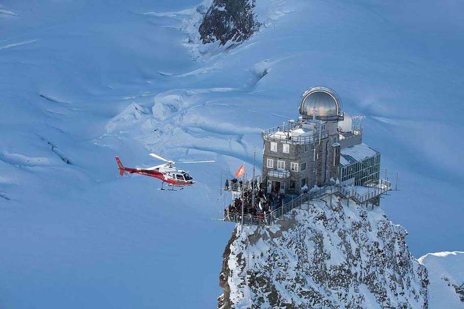 Vorbeiflug Sphinx Jungfraujoch