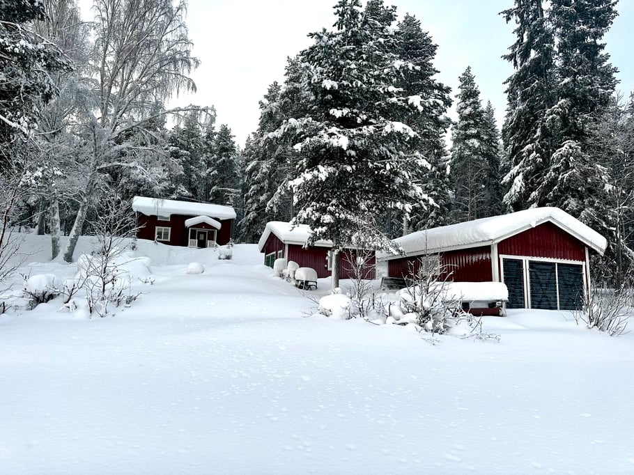 Vorderansicht vom Fluss aus