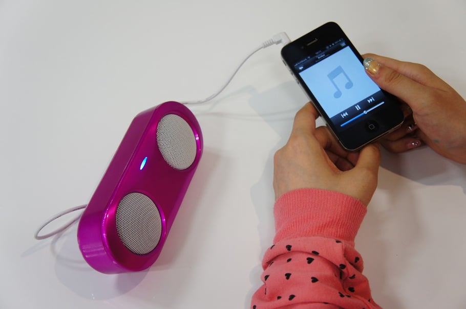 大音量ポータブルスピーカー