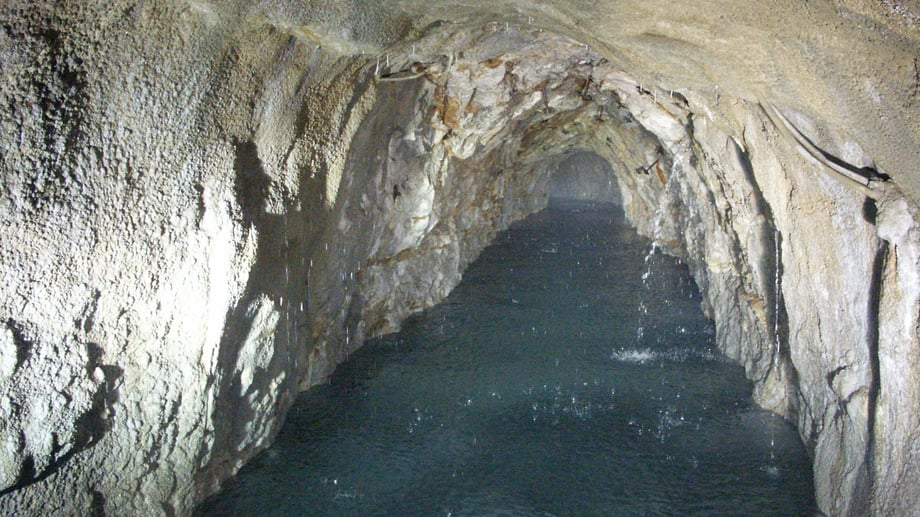 Wasserstollen in Hall