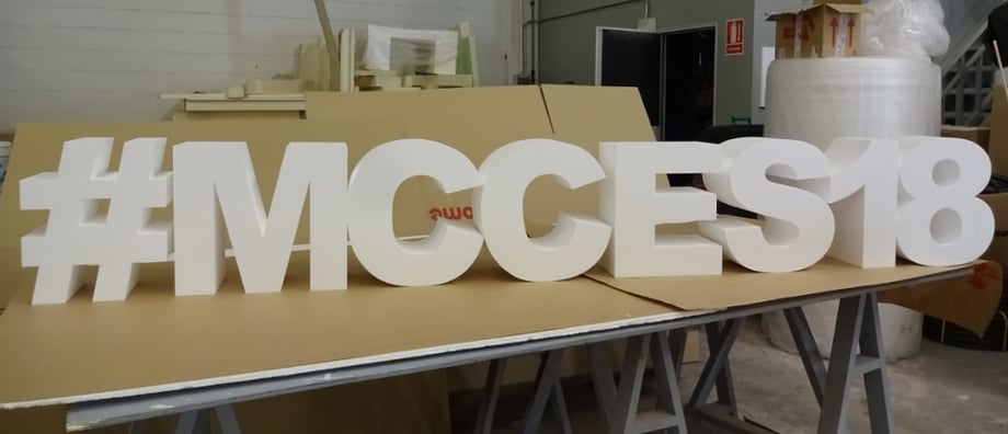 HASHTAG ### lema corporeo para escenario