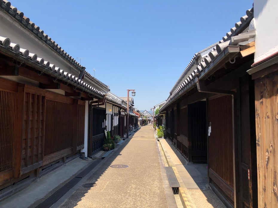 今井町の歴史 今井町 本町筋 今西家 Japan nara kasihara imaicho  Autonomous town   Main Street In ground-ization of wire