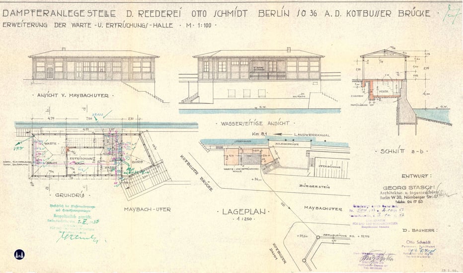 Bauzeichnung der ausdrücklich als "Erweiterung" der "Warte- und Erfrischungshalle" bezeichneten Baumaßnahme von 1957. Unten rechts ist im Grundriss die bisherige "Warte- und Erfrischungshalle" dunkel unterlegt. Die hinzugekommenen Anbauten links (bis zum 