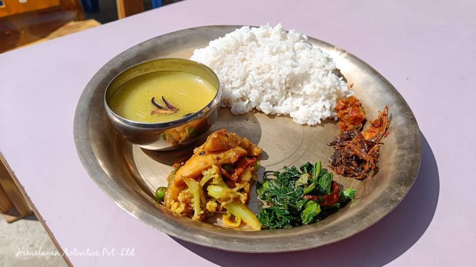 Manedovan Rainbow Trout Fish Farmのダルバート