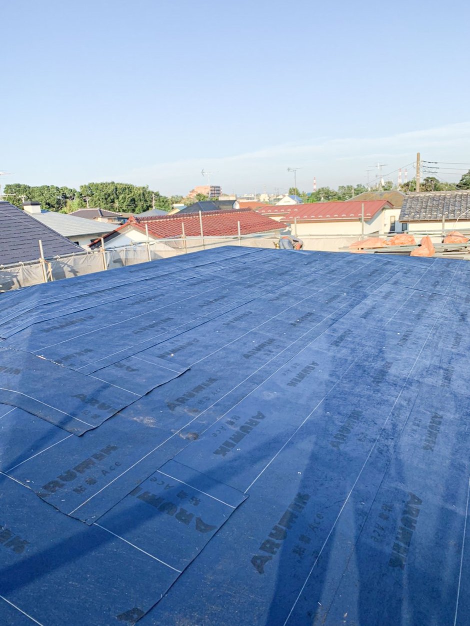 鎌ヶ谷市 雨漏りにエコラ屋根カバー工法　防水シート