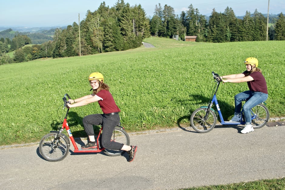  Trottiplausch Symbolbild von Pro Regio Huttwil