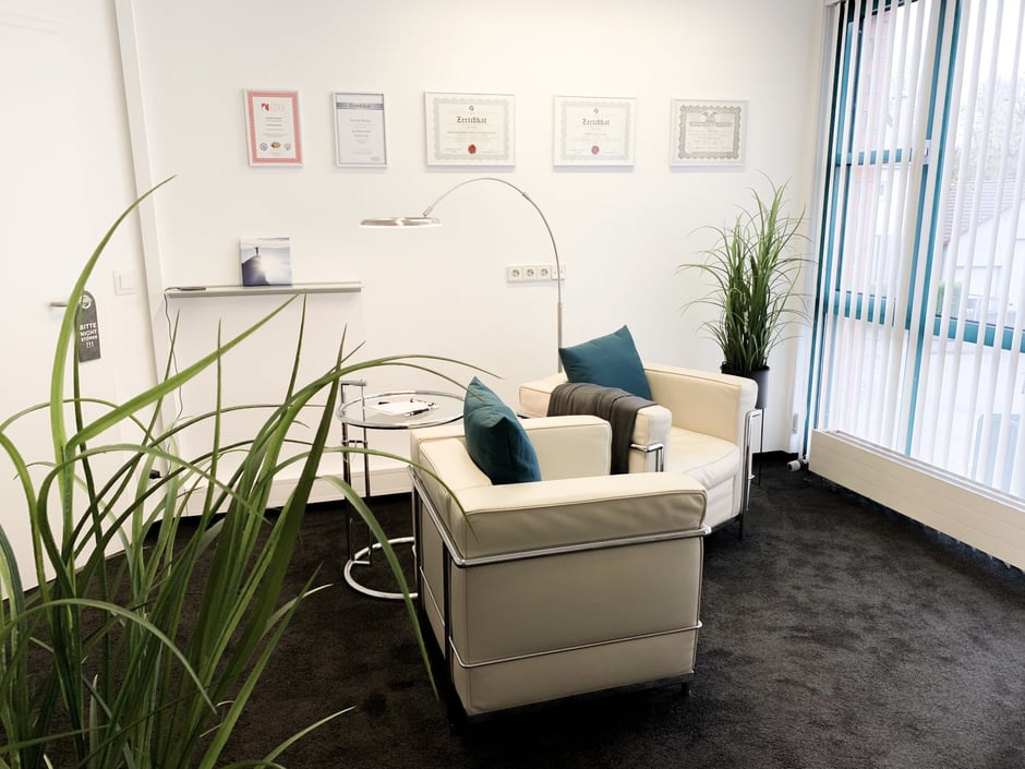 HYPNOSAN Praxis für Hypnose Bad Camberg innen 5