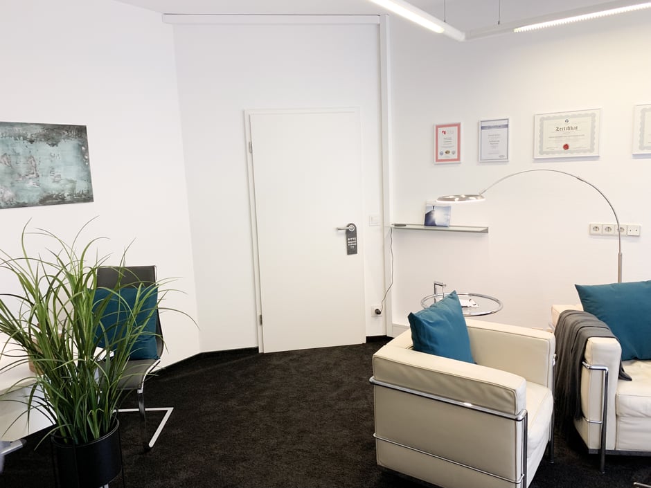 HYPNOSAN Praxis für Hypnose Bad Camberg innen 6