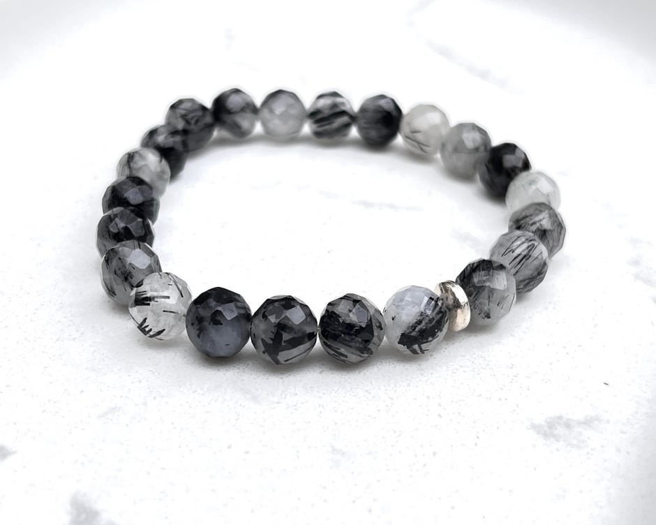Grau schwarzes Turmalin Armband mit 8 mm Kugeln