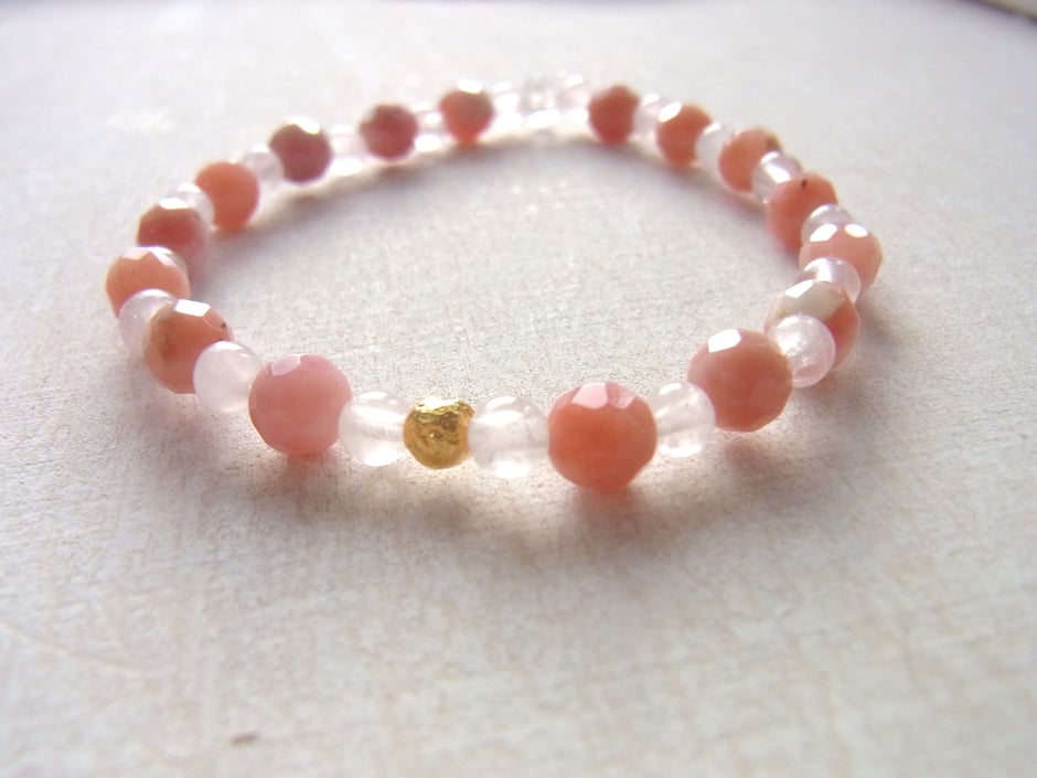 Armband mit Rosenquarz und Andenopal - Rosa Steine für Liebe und Selbstliebe