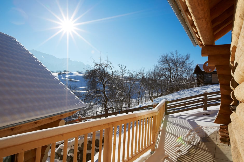 Herrlicher Winter Ausblick vom Chalet Dorf TyroLadis