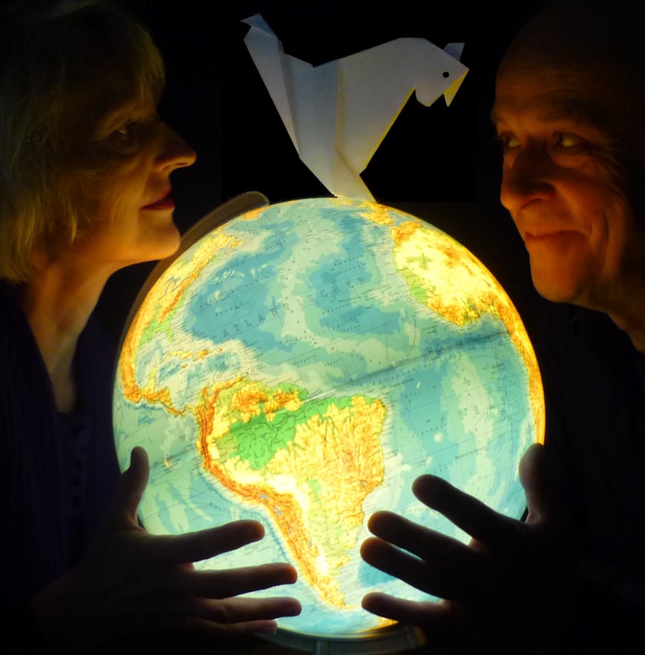 Atelier-Café Daniel Gisler Krinau Die Kleinste Bühne der Welt Hedwig Rost Jörg Baesecke Schöpfungsgeschichten Pullach München