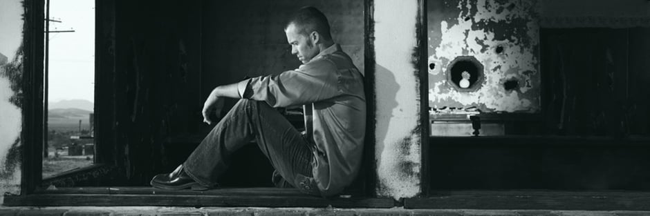 depressionen, lebensgeschichte, pleite, gott, jesus, glaube, enttäuschung, flucht, gebetserhörung, zeugnis, hoffnung